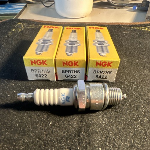 Genuine ngk 6422 - 6422, spark